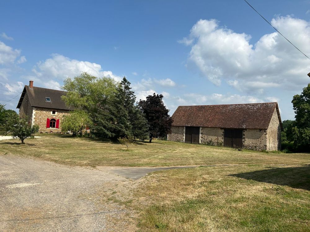 Maison 7 pièces 300 m² · à Massay · 300 m² · 339 000 €