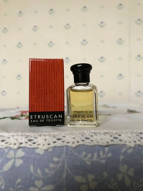 Miniature de parfum 4 Vincennes (94)