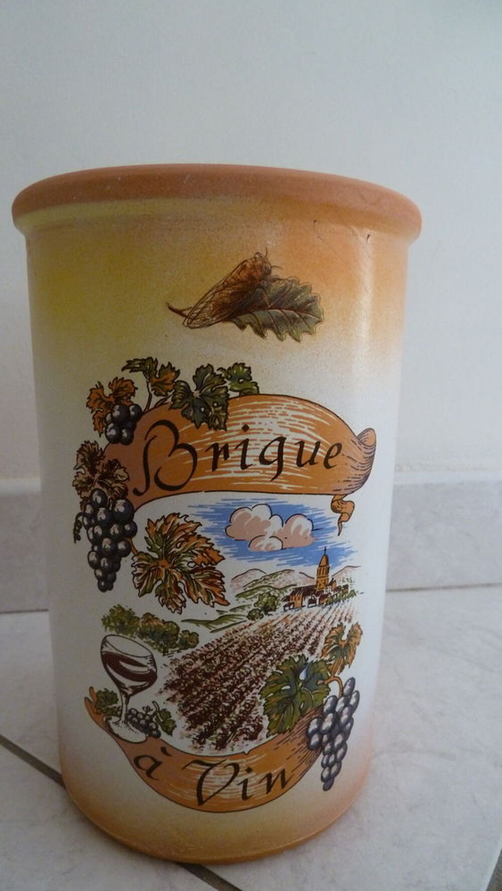 2 briques &agrave; vin neuves Cuisine