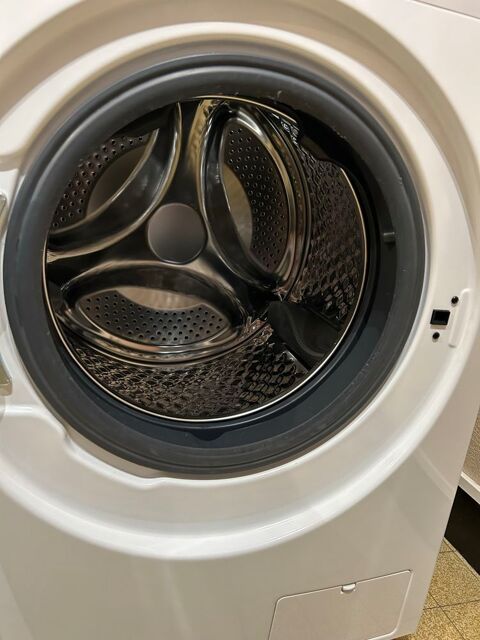 Lave-linge hublot VEDETTE - 10 kg - Moteur induction comme n 300 Guret (23)