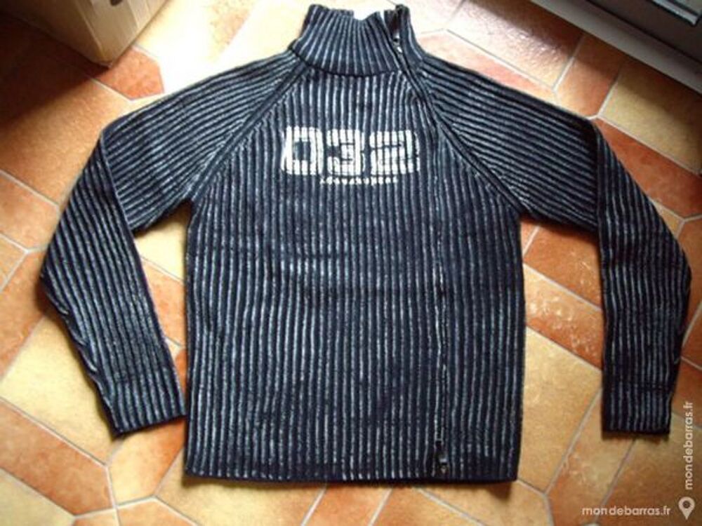 PULLS Homme Taille L &agrave; T.XXL &agrave; 4 € Vêtements