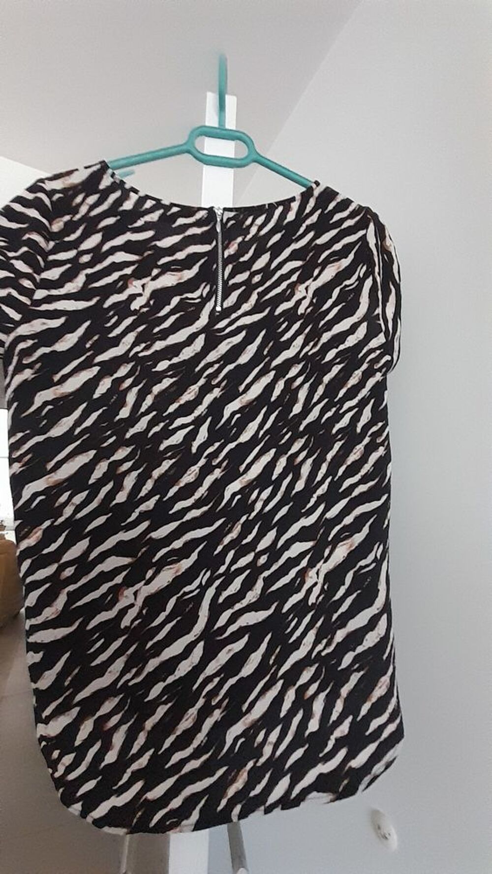 Blouse marque : Only Vêtements