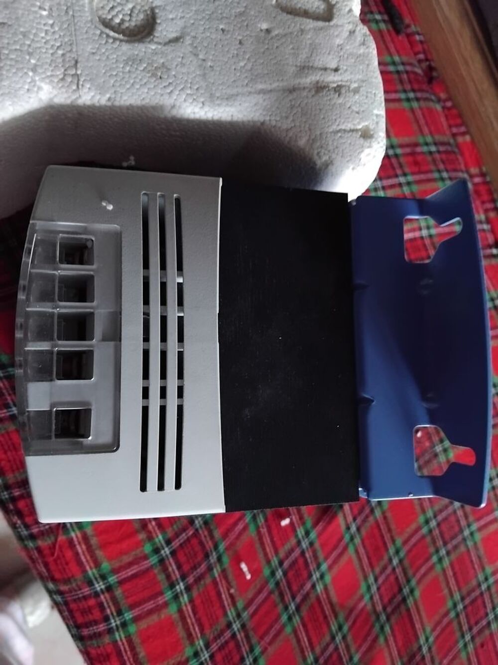 Boitier pour d&eacute;tecteur cr&eacute;pusculaire Bricolage