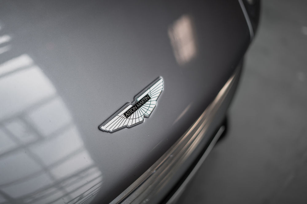 Vanquish Aston Martin V12 *Faible kilom&eacute;trage / Carbone* 2017 occasion 75014 Paris