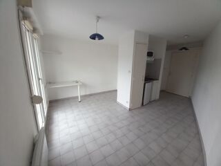  Appartement à louer 1 pièce 18 m²