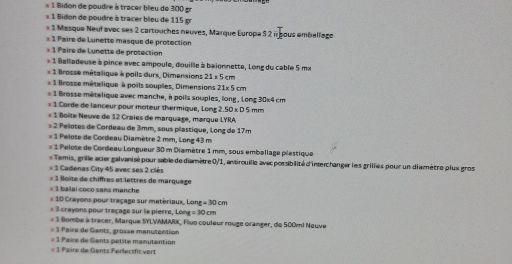 Caisse de Pro de 64 outillages neufs pour le Batiment Bricolage