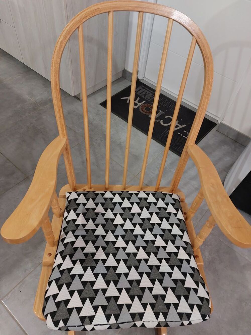 ROCKING CHAIR PIN Meubles