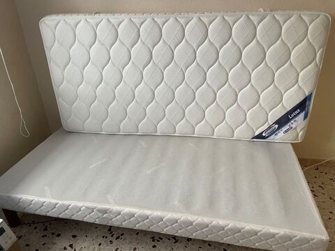 Matelas  90 / 200 sur sommier tapissier  lattes 0 Saint-Georges-de-Didonne (17)