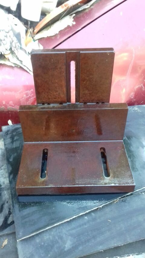 equerre fraiseuse 200 Montceaux-l�s-Provins (77)