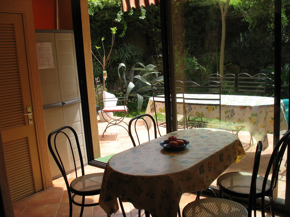   Cannes T2 meubl, piscine, jardin, garage,internet ,clim Provence-Alpes-Cte d'Azur, Cannes (06400)