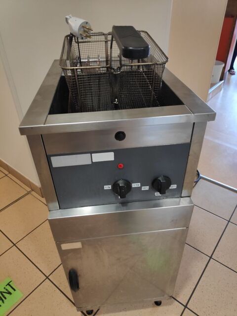 Friteuse 15 litres electrique 380V Triphase 390 Gintrac (46)