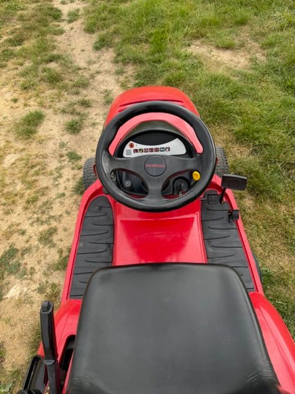 Tracteur tondeuse honda hf2417 reconditionn&eacute; Jardin
