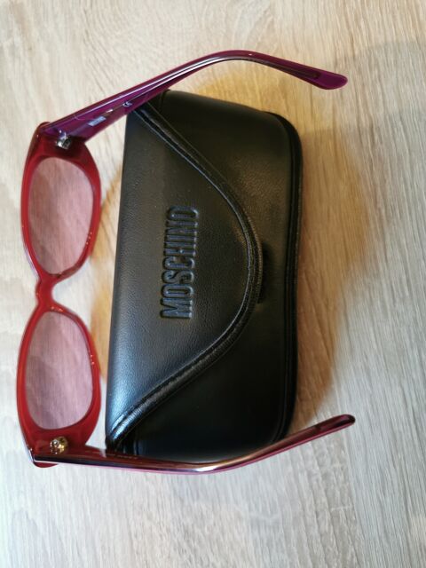 Moschino  50 Pournoy-la-Grasse (57)