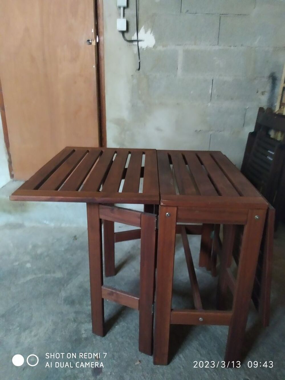 Table pliante bois + 2 chaises pliantes Jardin