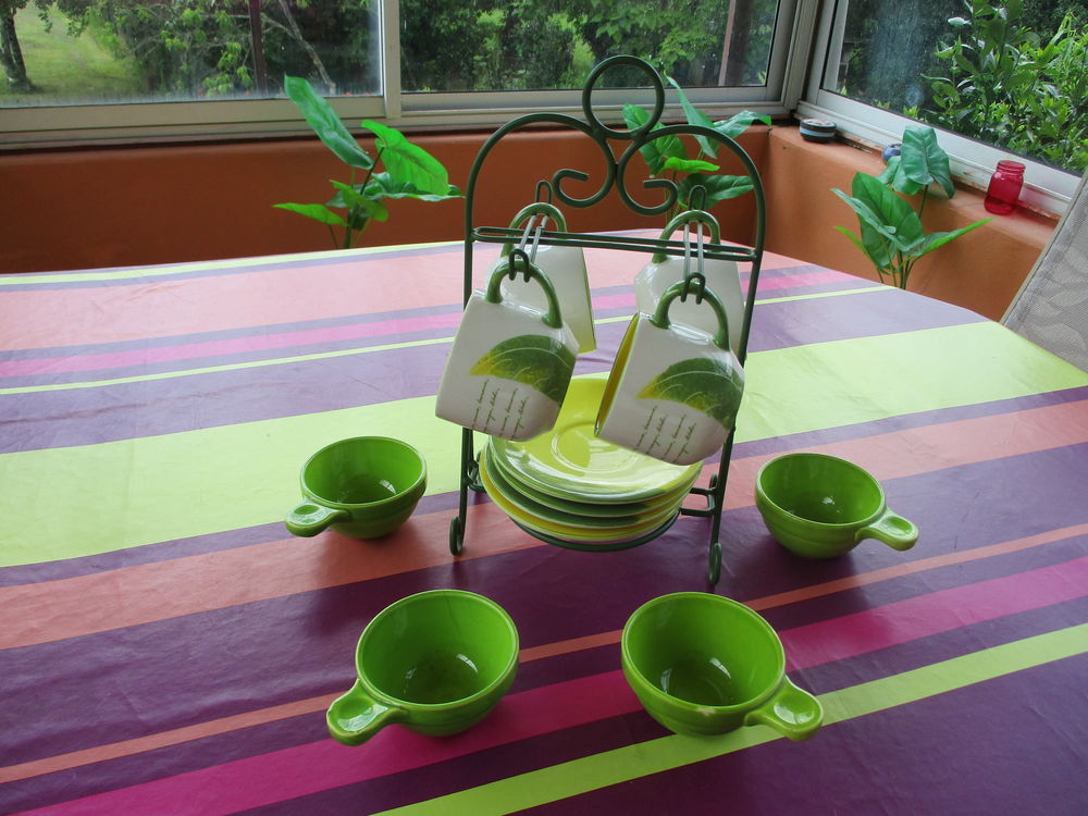 Lot Cadre Citrons + Portique Tasses Vertes &amp; Jaunes. Décoration
