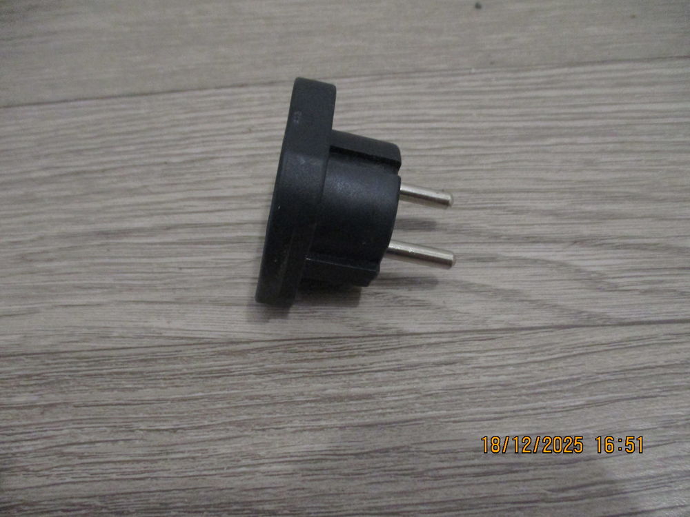 Adaptateur de voyage Bricolage
