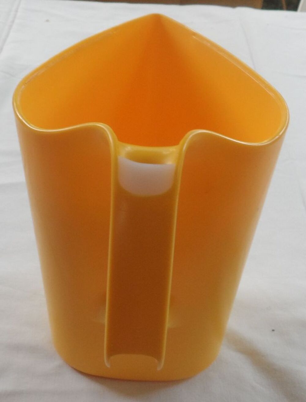 Pichet-Broc Ricard neuf nouveau mod&egrave;le en plastique Cuisine
