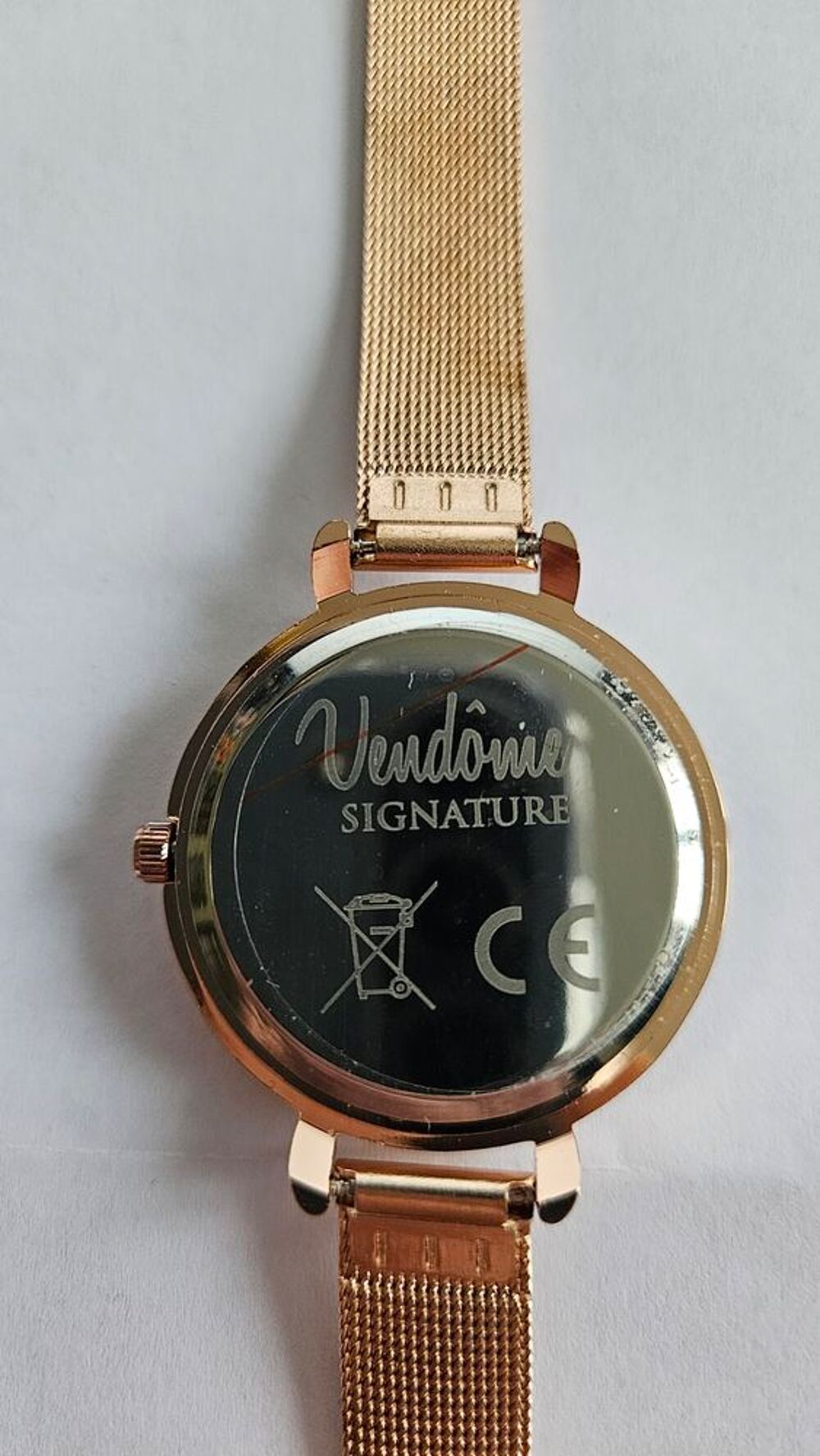 Montre femme automatique
Bijoux et montres
