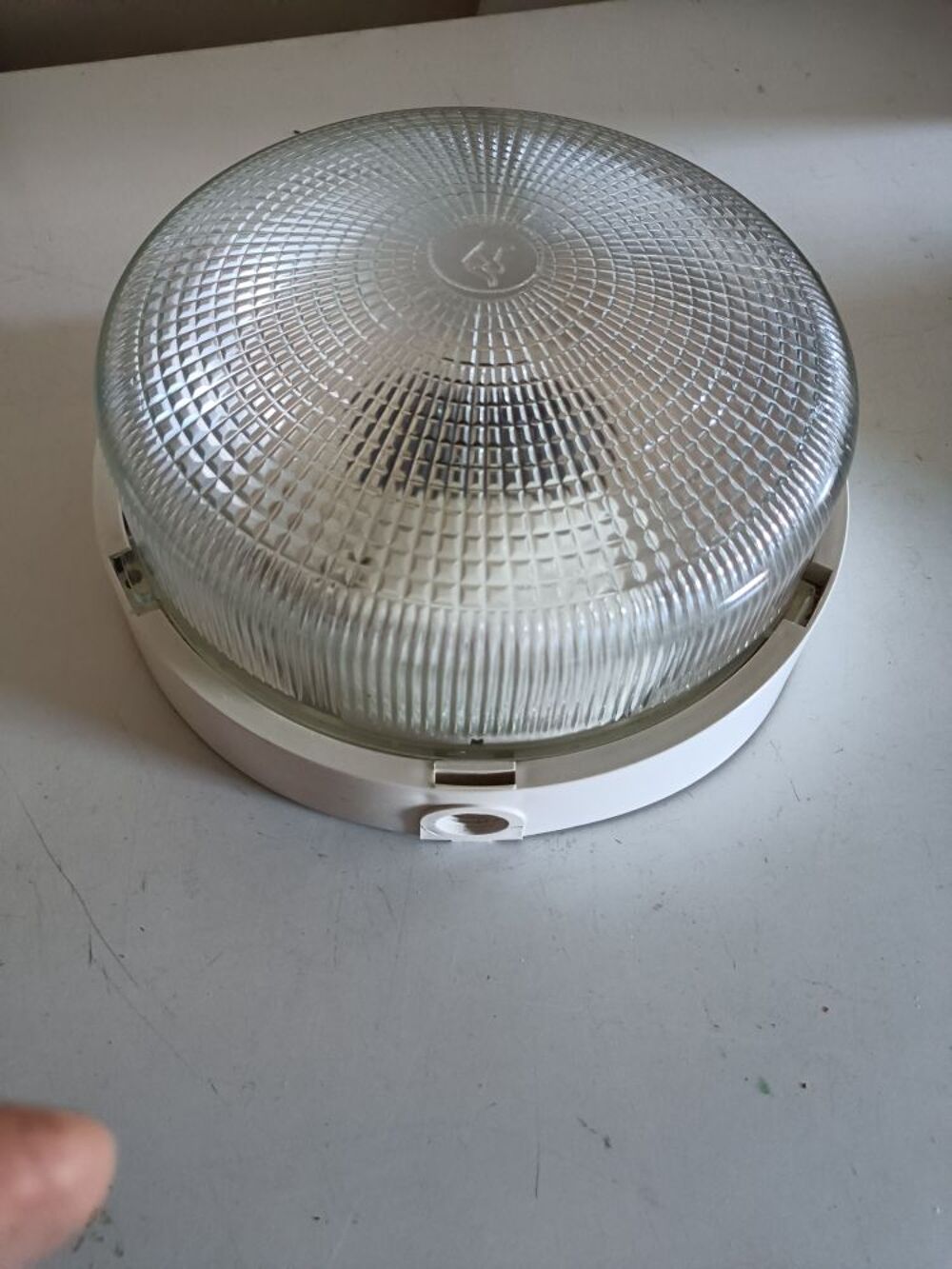 globe pour salle de bain Bricolage