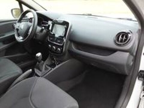 Clio IV Clio dCi 90 E6C Business 2019 occasion 38080 Saint-Marcel-Bel-Accueil