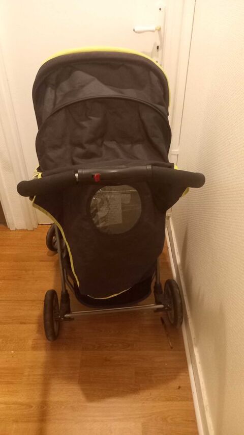 poussette Fontenay-sous-Bois (94)