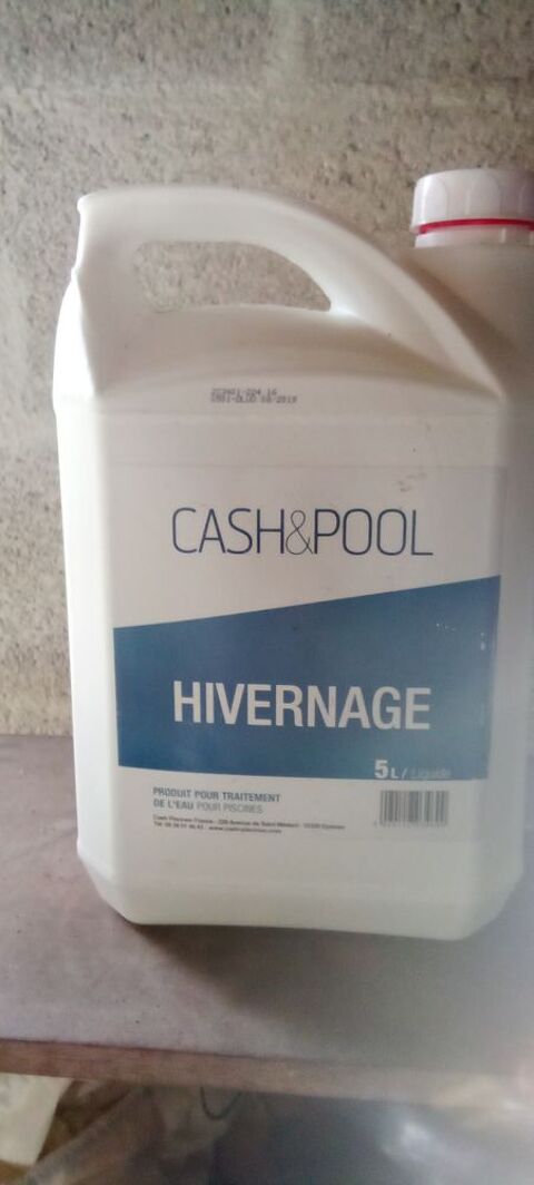 hivernage pour piscine 
10 Machecoul (44)