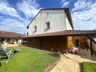  Maison � vendre 7 pi�ces 210 m�