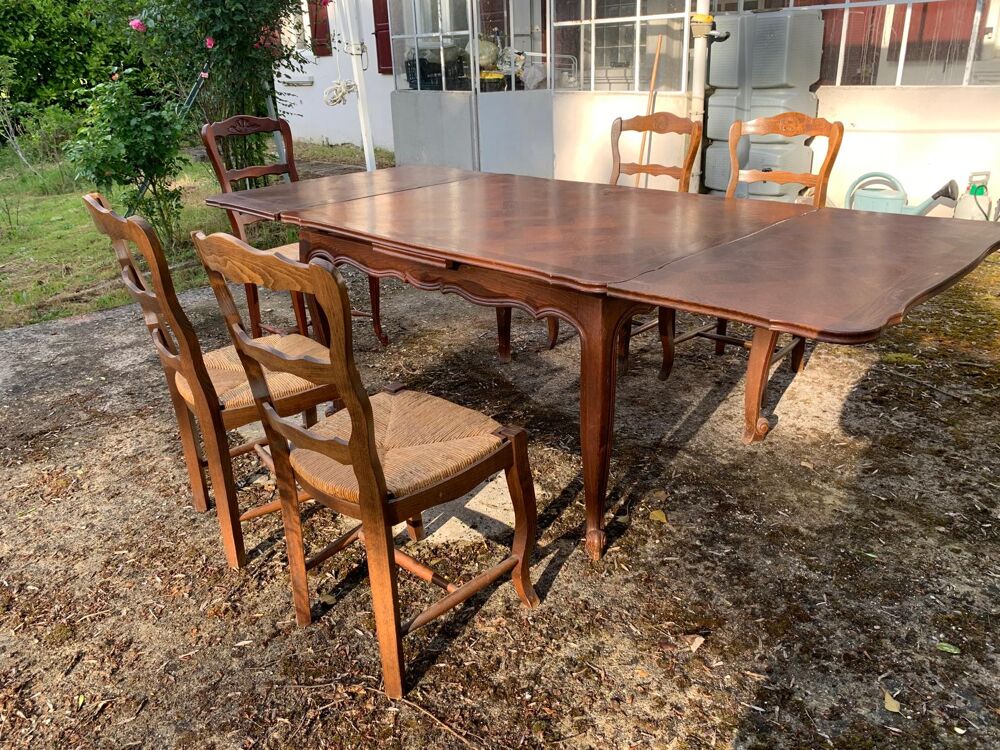 Table pour salle &agrave; manger Meubles