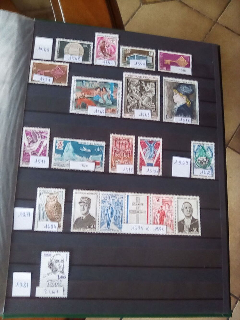 Timbres France neufs suite 