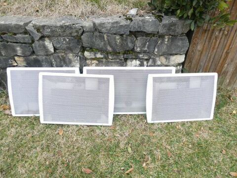 3 CONVECTEURS RADIANTS 1000W +1 CONVECTEUR RADIANT 1500W 80 Aix-les-Bains (73)