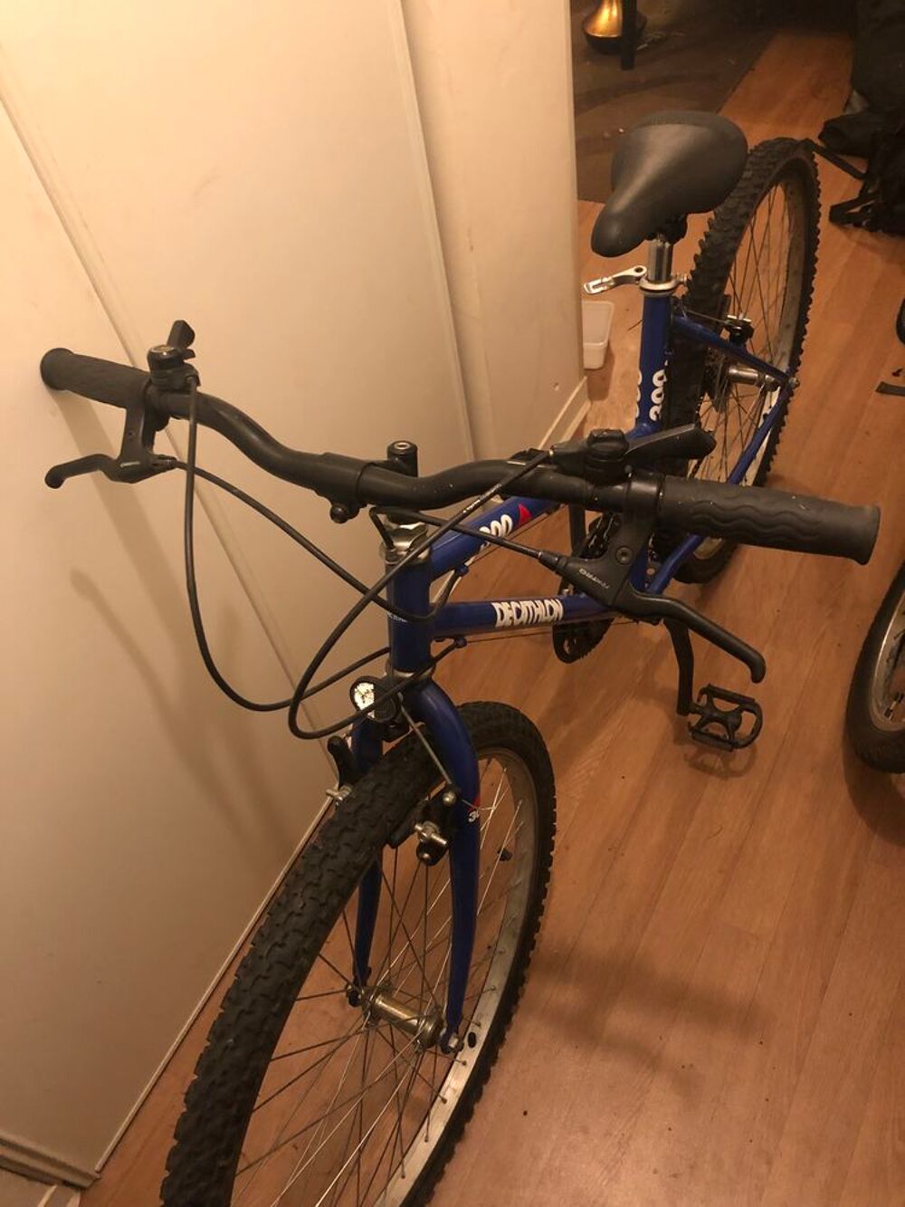 velo d&eacute;cathlon rockrider 300 Vélos