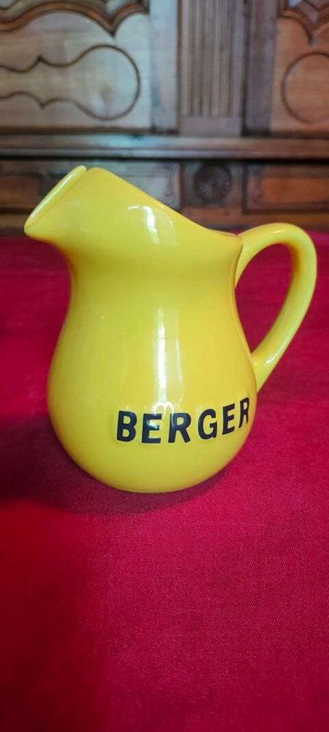 Petit pichet Berger jaune 9 Avermes (03)