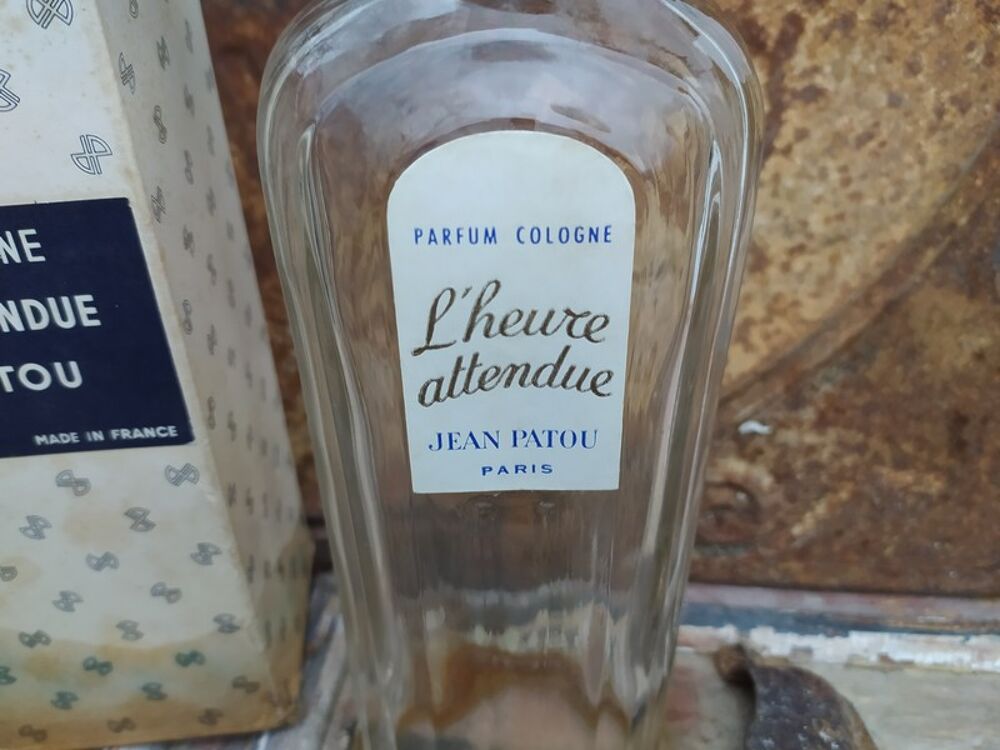 Ancien Flacon Parfum Jean Patou l'Heure attendue
