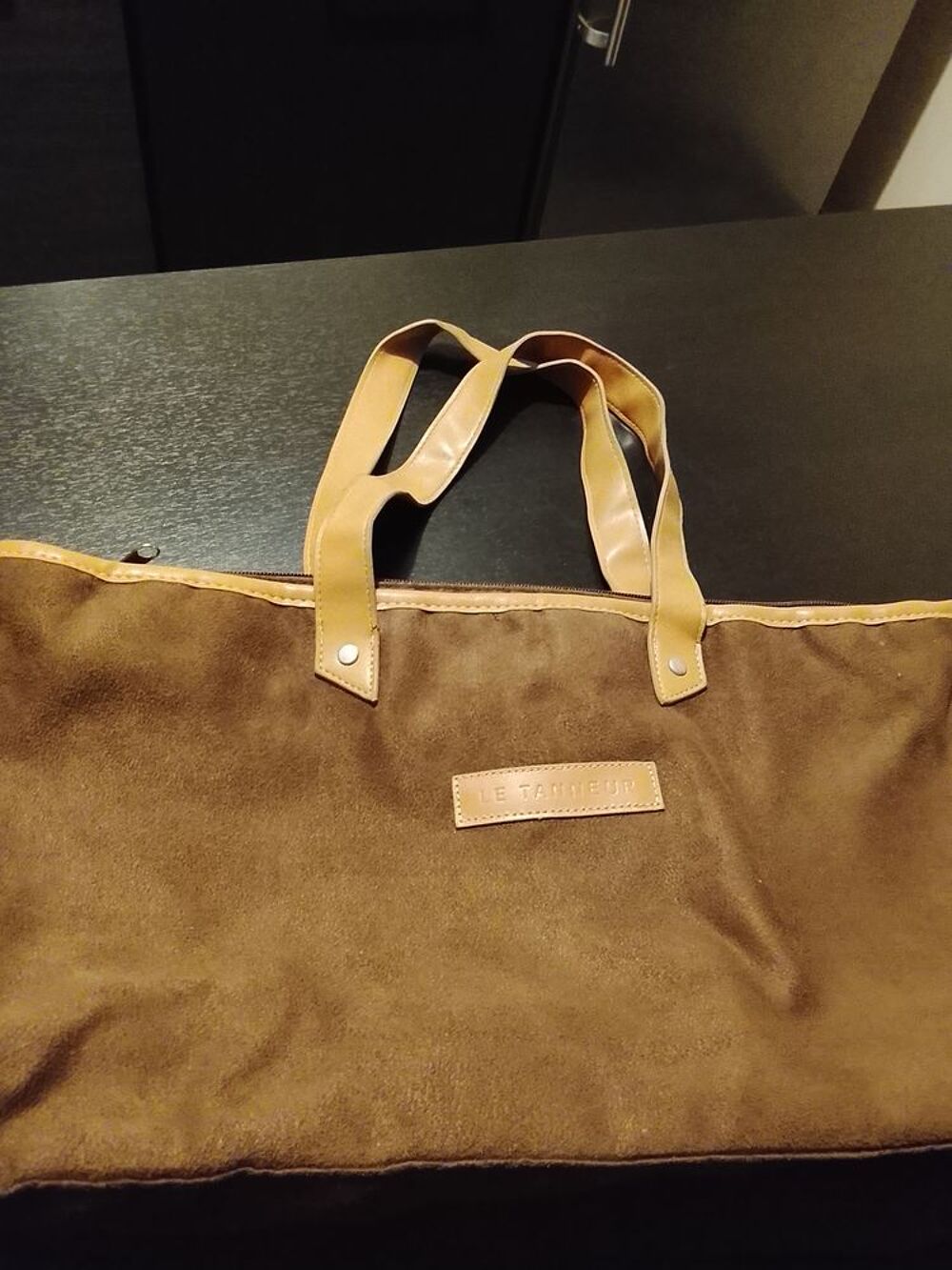 Grand sac beige fonc&eacute; Maroquinerie