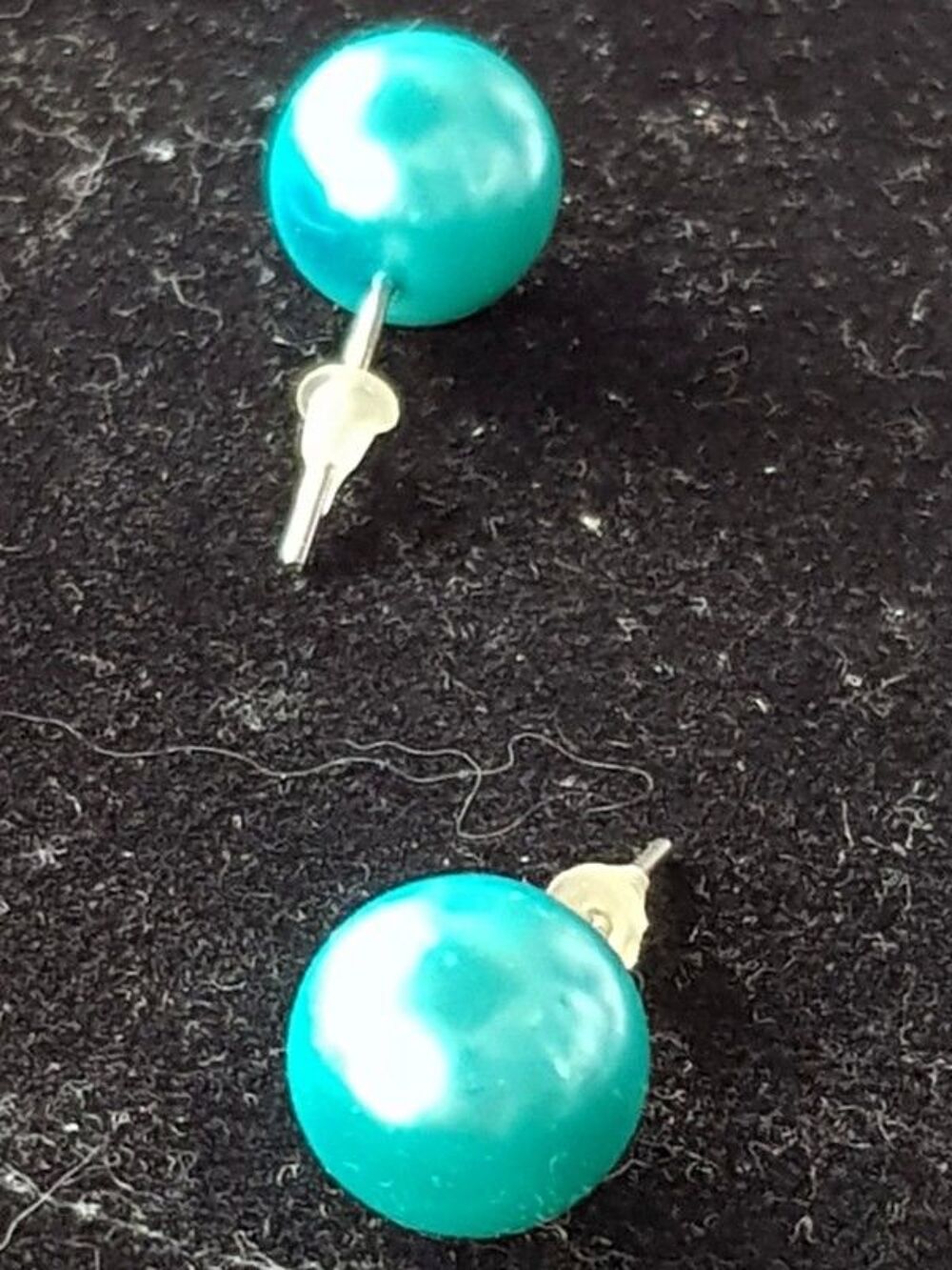 Perle bleu nacr&eacute;e neuve 1 cm de diam&egrave;tre 2 e Bijoux et montres