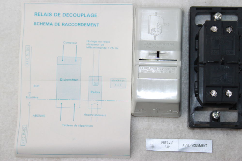 Relais de d&eacute;couplage du r&eacute;seau secteur 60&amp;euro; Décoration
