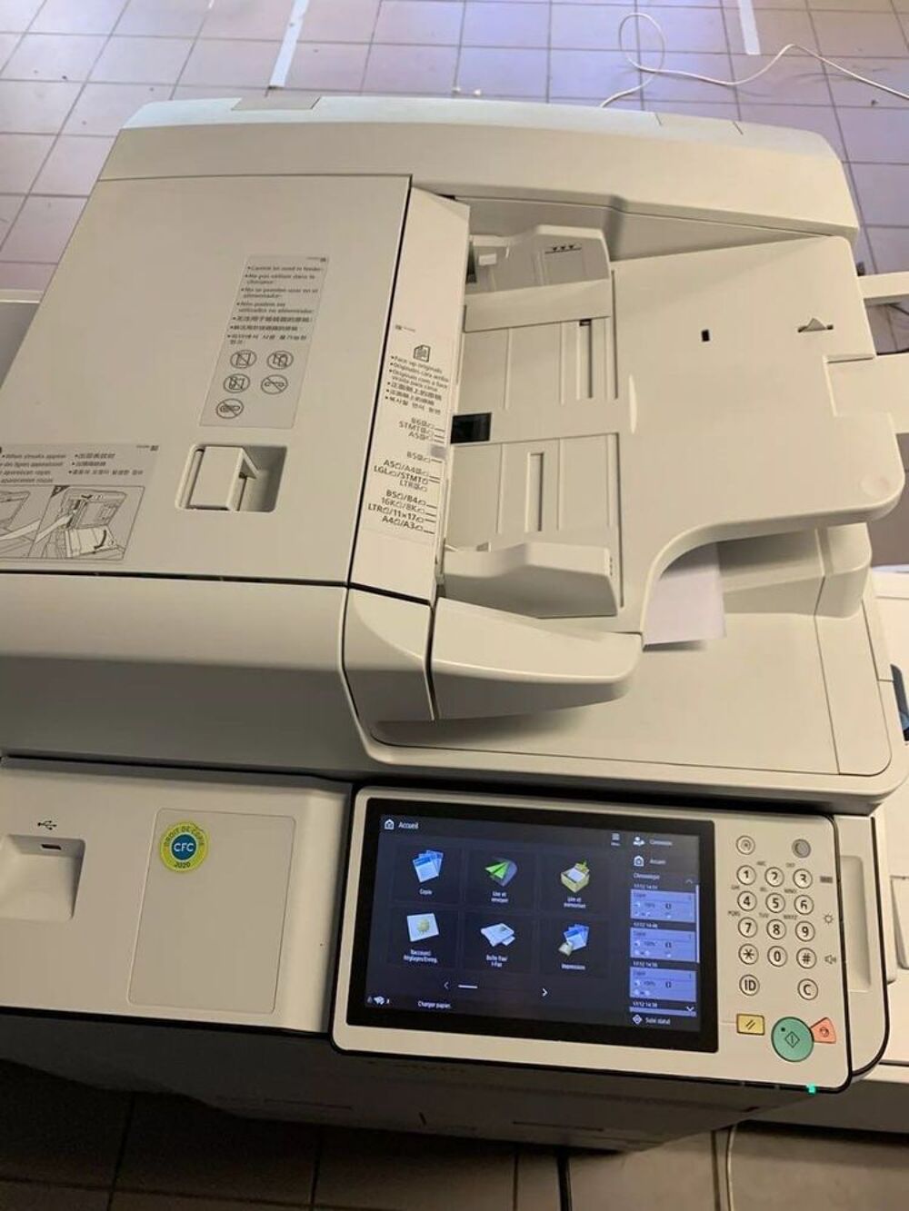 Imprimante Canon pro tres bon &eacute;tat Matériel informatique