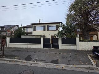  Maison � vendre 7 pi�ces 140 m�