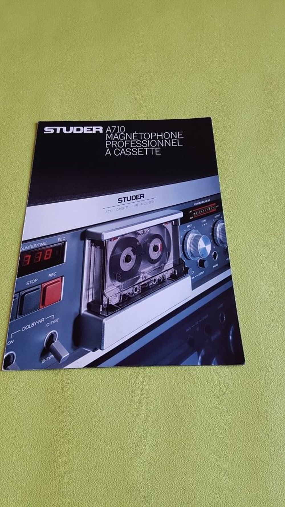 MAGN&Eacute;TOPHONE A CASSETTE 
A710 STUDER Audio et hifi