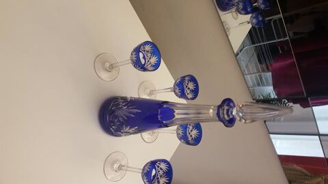 Carafe St Louis et quatre verres à liqueur 150 Longjumeau (91)