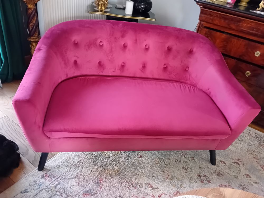 Banquette 2 a 3 places velours couleur rouge bordeaux clair Décoration