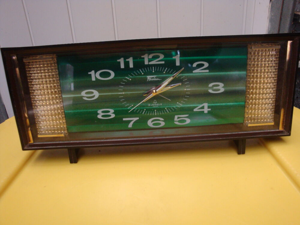 Pendule Vintage 1970 