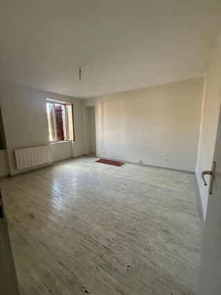  Appartement � louer 5 pi�ces 104 m�