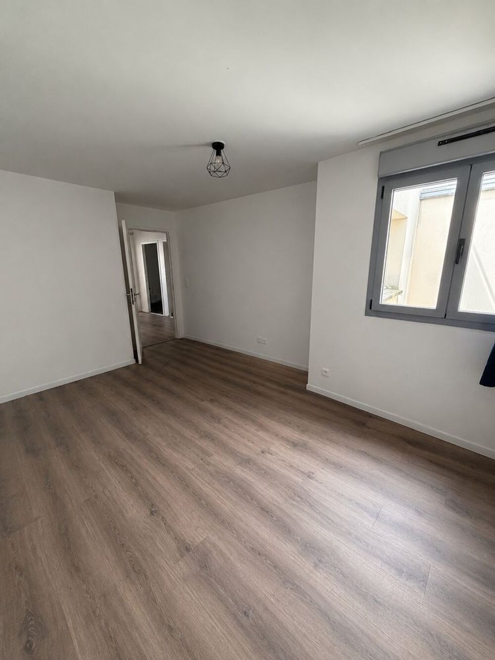 Vente Appartement Appartement 3 pièces 66 m² ? Terrasse 16 m² ? Dernier étage Bagnolet