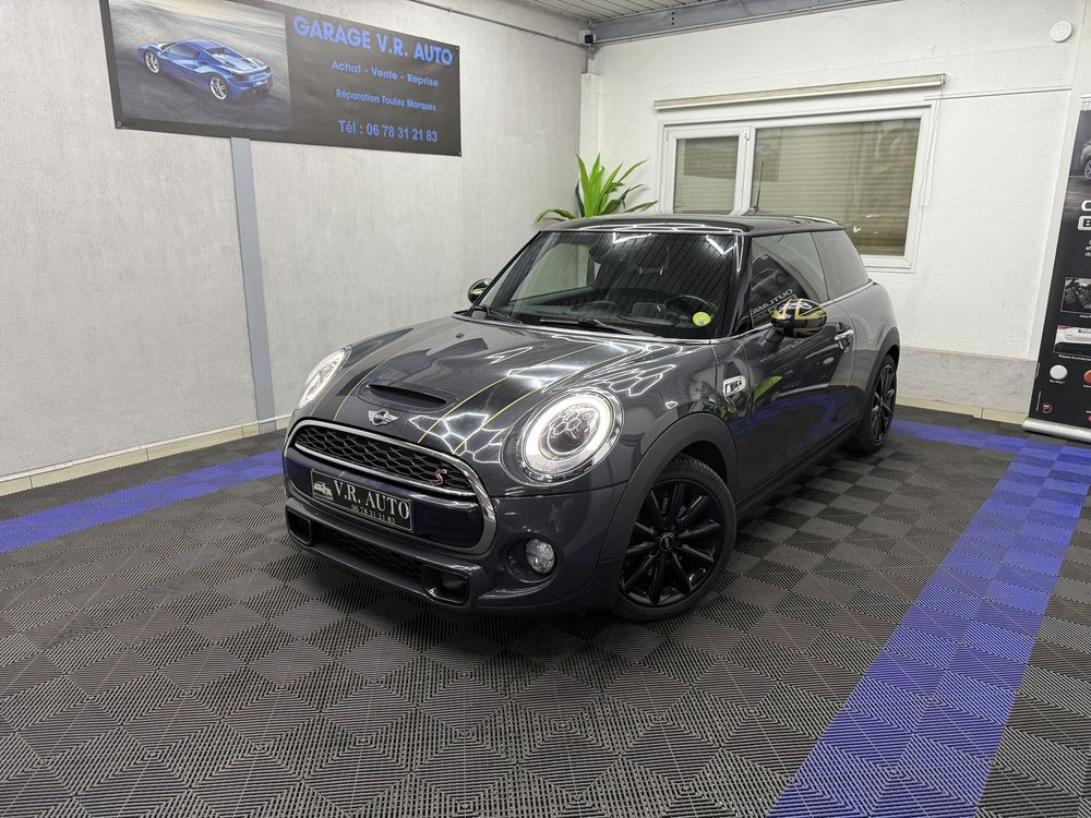 Cooper S Hatch 3 Portes D 170 ch BVA6 Finition Red Hot Chili 2017 occasion 69120 Vaulx-en-Velin