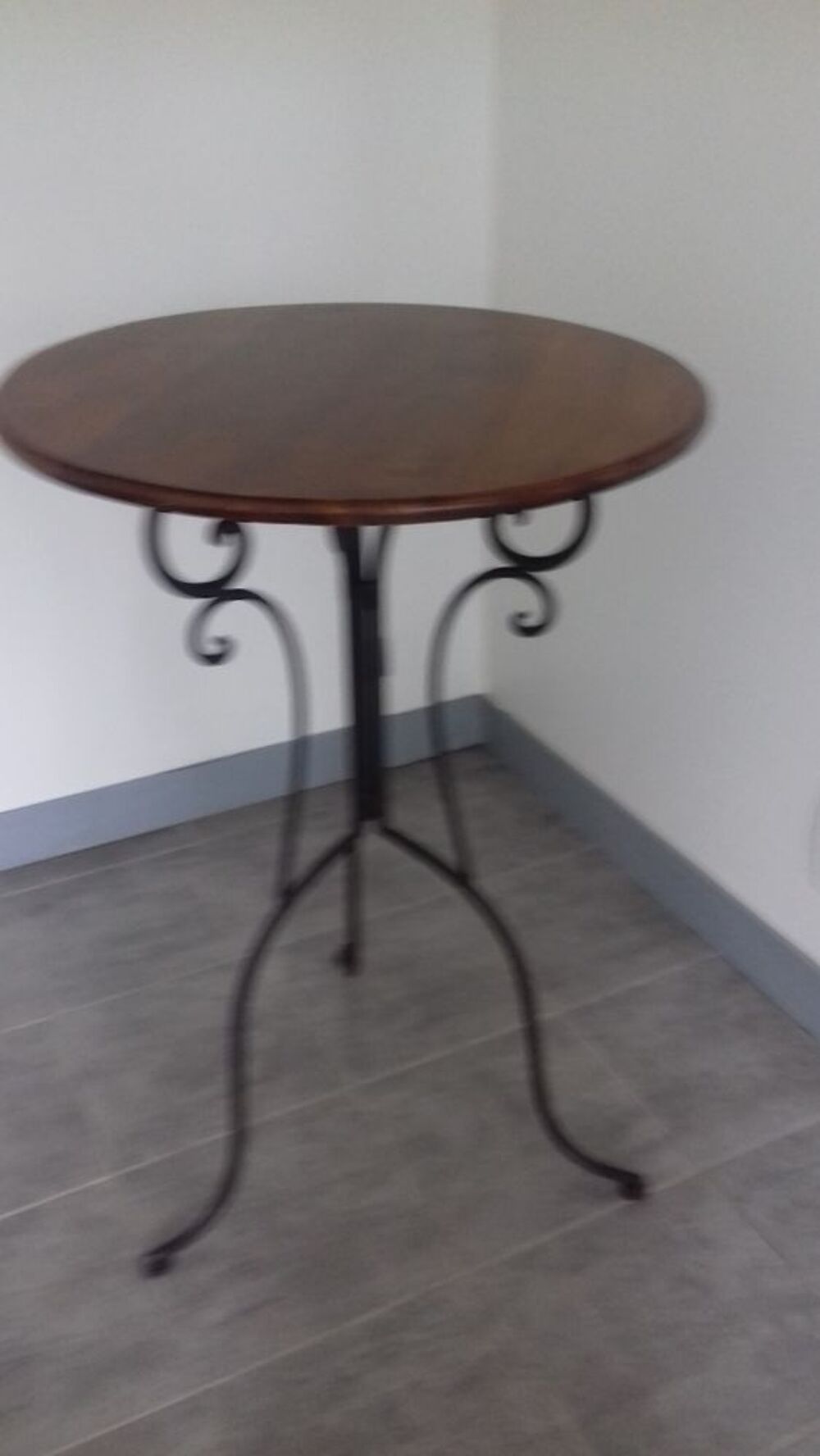 table de bistrot Meubles