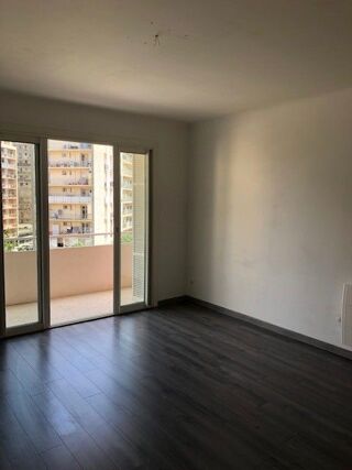  Appartement � vendre 4 pi�ces 83 m�