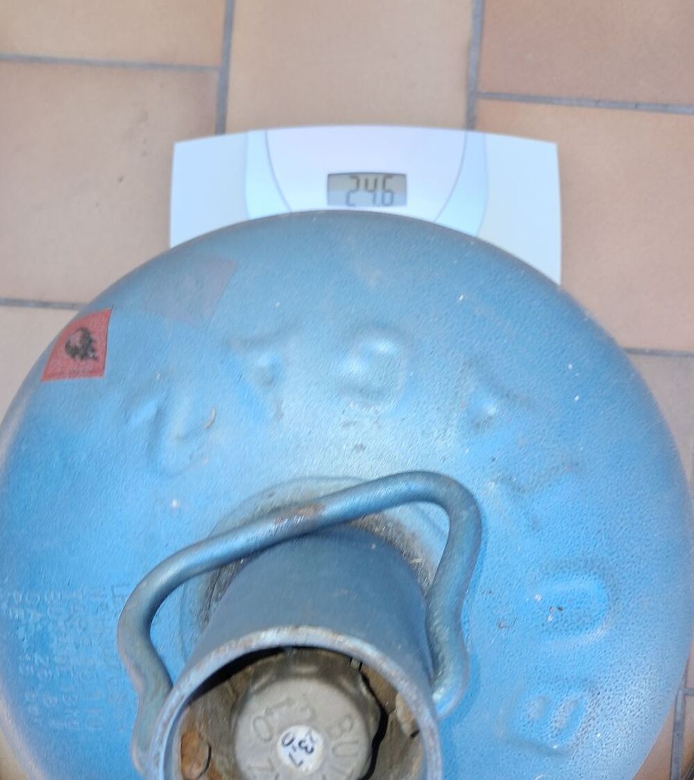 Bouteille de gaz butane pleine 13 kg Bricolage