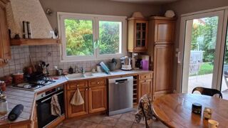  Maison à louer 7 pièces 200 m² Auxon-dessus