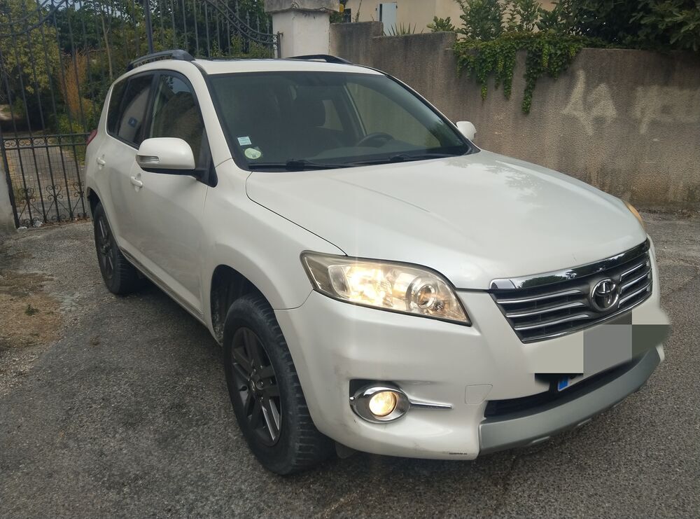 RAV 4 RAV4 150 D-4D 4WD FAP White Edition 2012 occasion 13013 Marseille